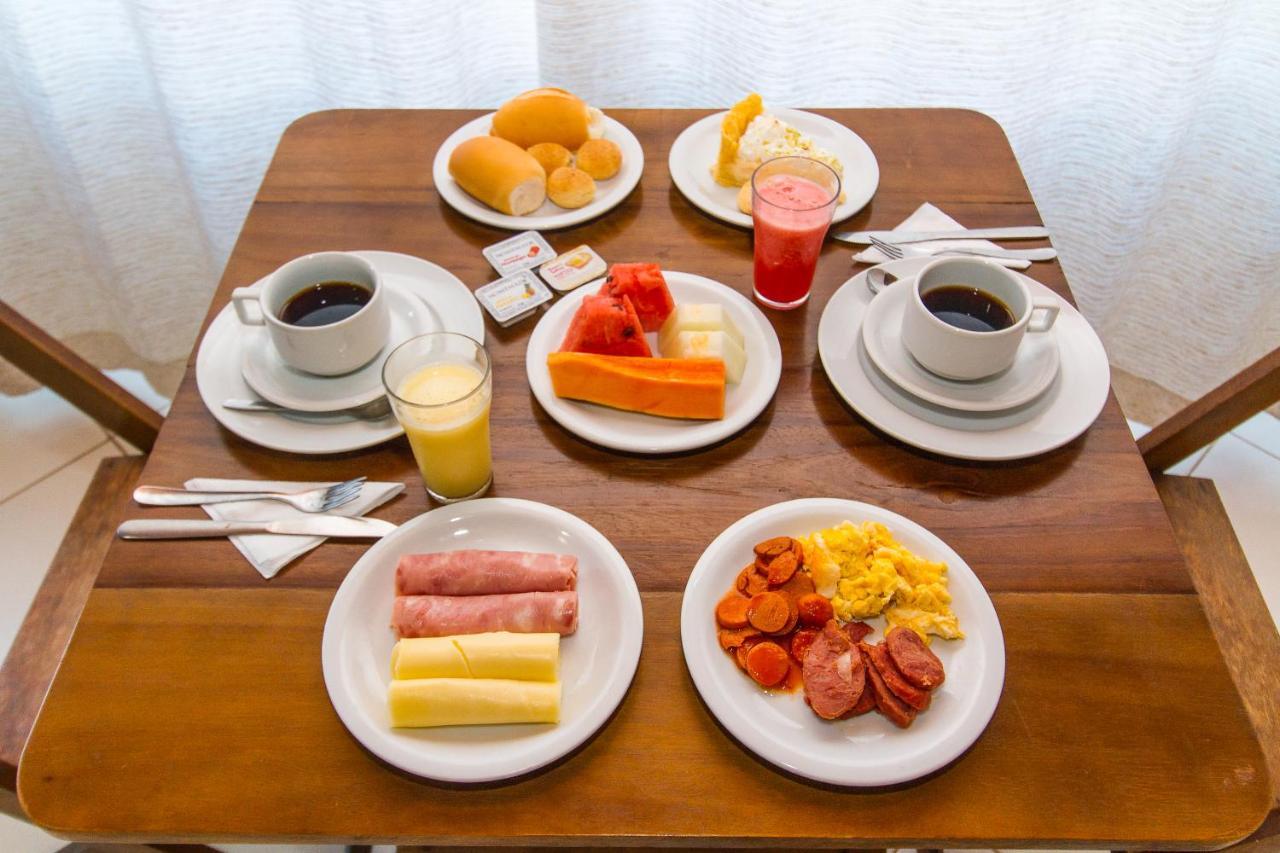 Na Praia Hotel 포르투세구로 외부 사진